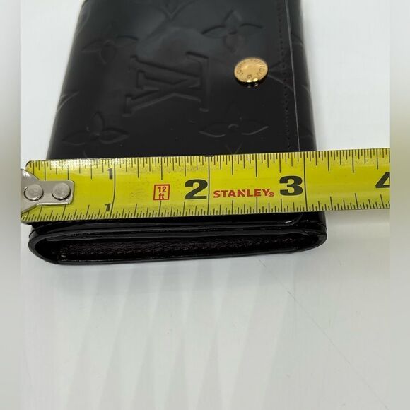 Louis Vuitton Authentic Monogram VERNIS Amarante Card Case Auth LV - Picture 6 of 6